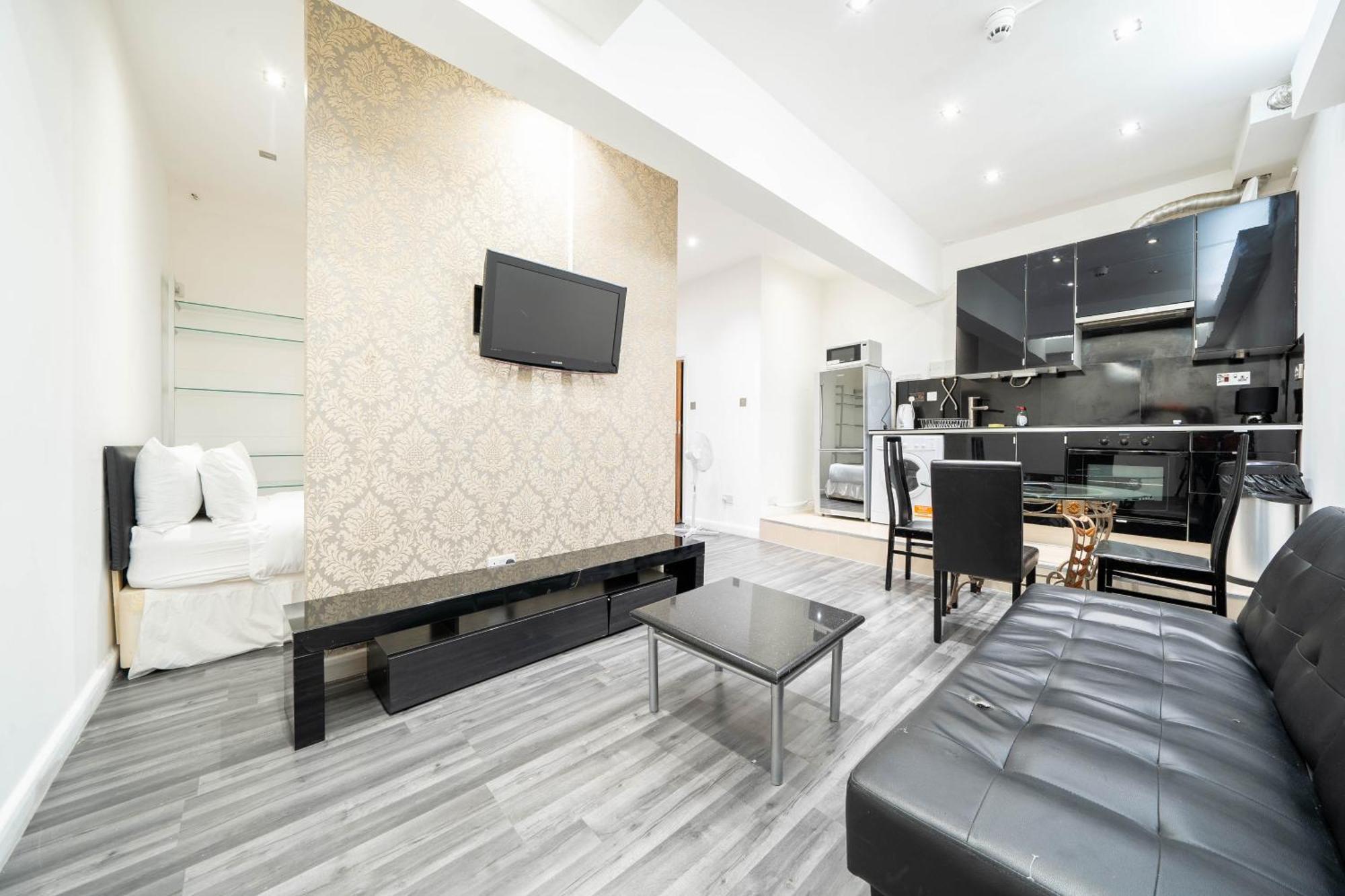 At Marble Arch Apartment London
